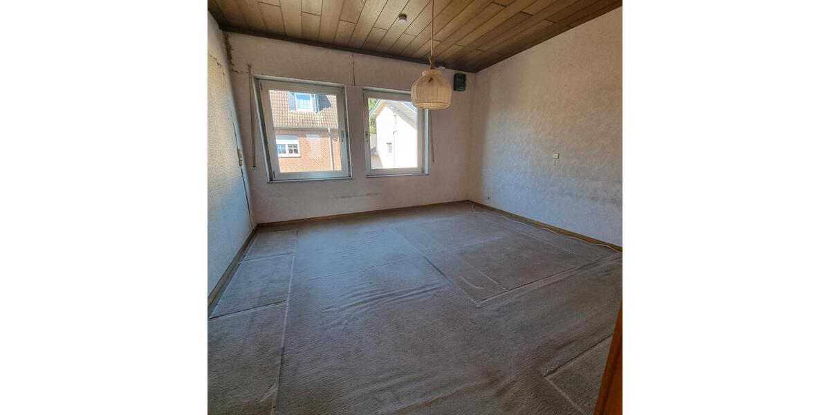 Einfamilienhaus Jülich - 4 Zimmer, 91 m&sup2;, 229.000&euro; | Angebot:27134812