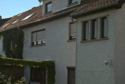 Haus Eisenach - 1 Zimmer, 230 m&sup2;, 299.000&euro; | Angebot:25775642