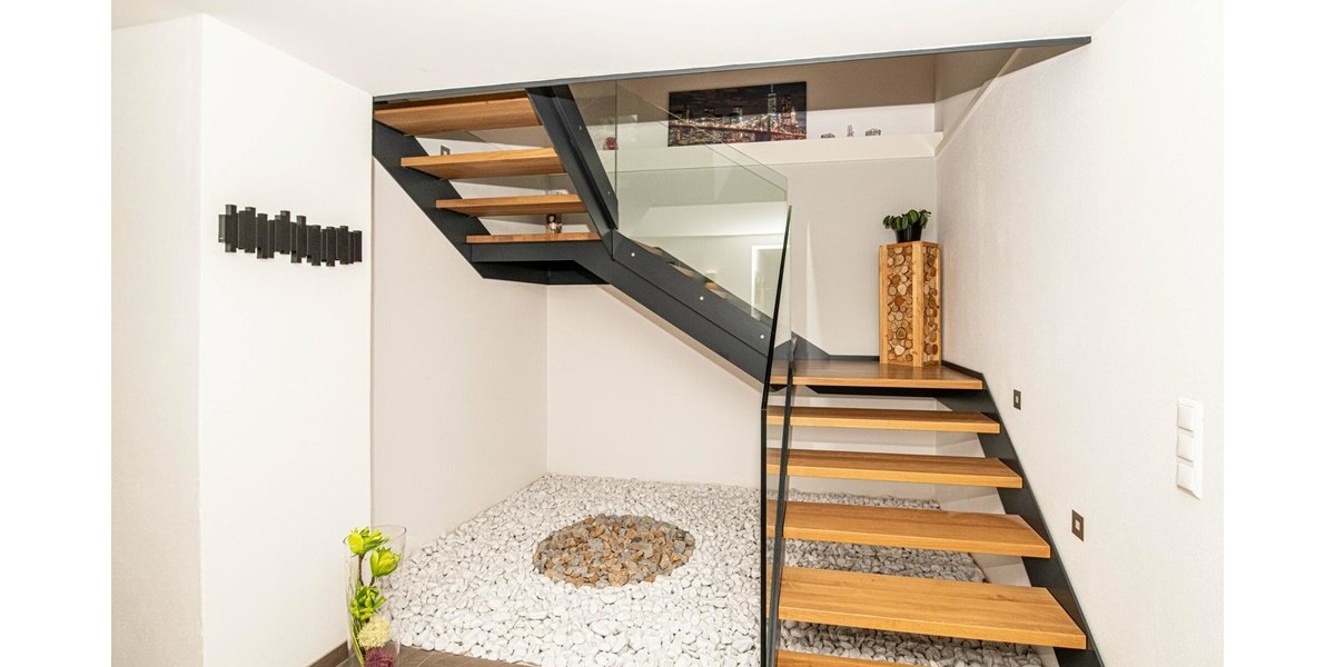 Modernes Wohnerlebnis – Großzügiges Zweifamilienhaus mit nachhaltiger Energietechnik und sofortiger Verfügbarkeit - Zweifamilienhaus Roding | Angebot:26855937