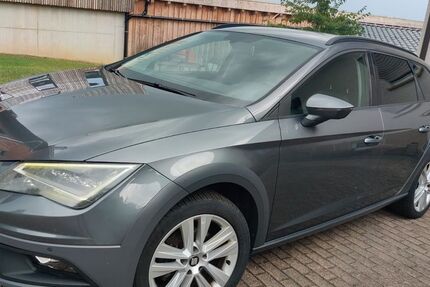 Seat Leon 155.000 km 10.900 &euro; Hallwangen 72280