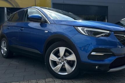 Opel Grandland (X) 70.000 km 14.890 &euro; Steinfurt 48565