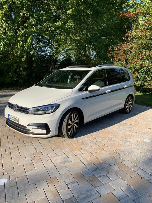 VW Touran 117.000 km 19.300 € Korschenbroich 41352
