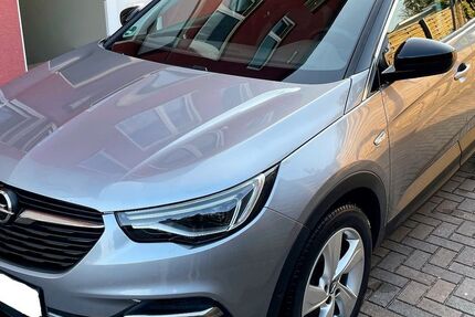 Opel Grandland (X) 105.884 km 14.900 € Waldetzenberg-Laaber 93164