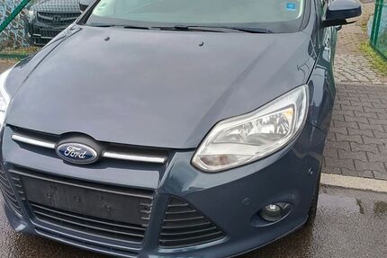 Ford Focus 94.000 km 4.999 &euro; Berlin 13597