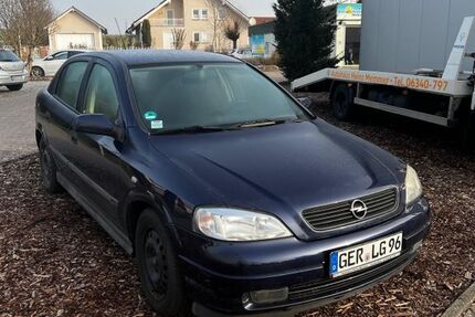 Opel Astra 149.000 km 650 &euro; Schaidt 76744