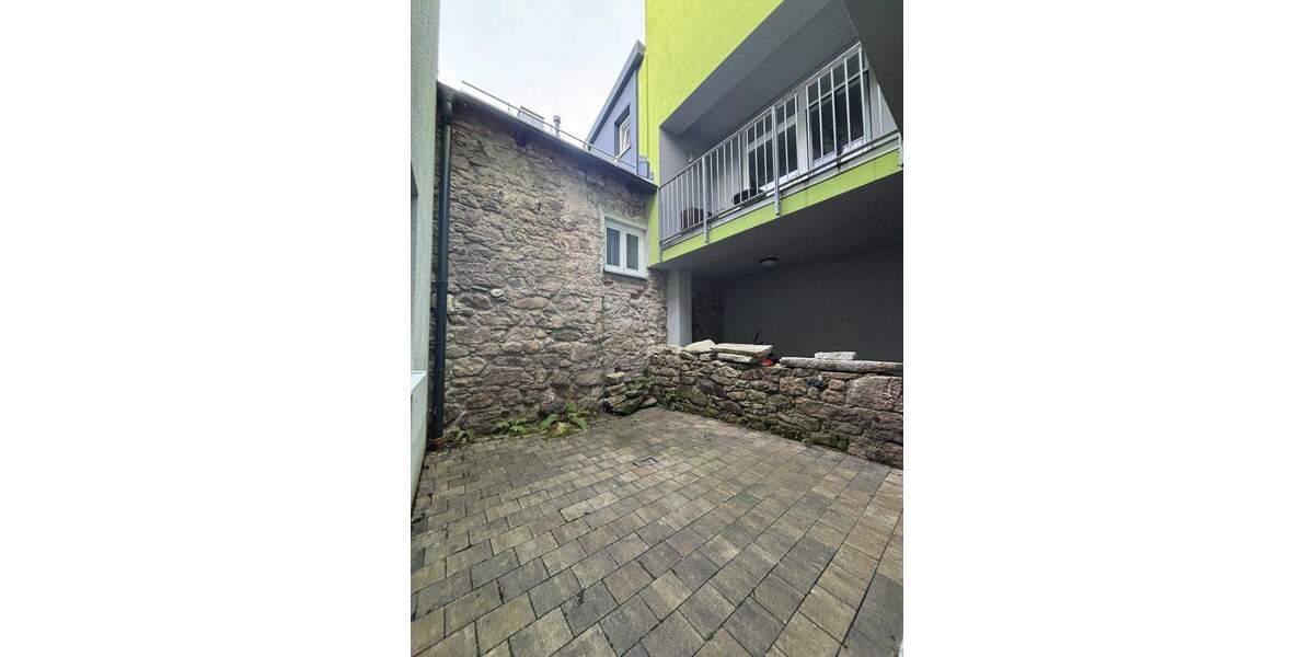 Modern & historisch! Kernsaniertes Stadthaus mit 5 Wohnungen 1 zimmer