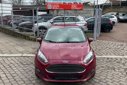 Ford Fiesta 72.669 km 5.900 &euro; Magdeburg 39124