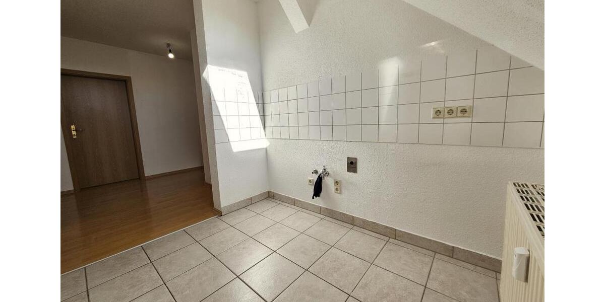 Dachgeschoßwohnung Hainichen - 2 Zimmer, 42 m&sup2;, 229&euro; | Angebot:25084334
