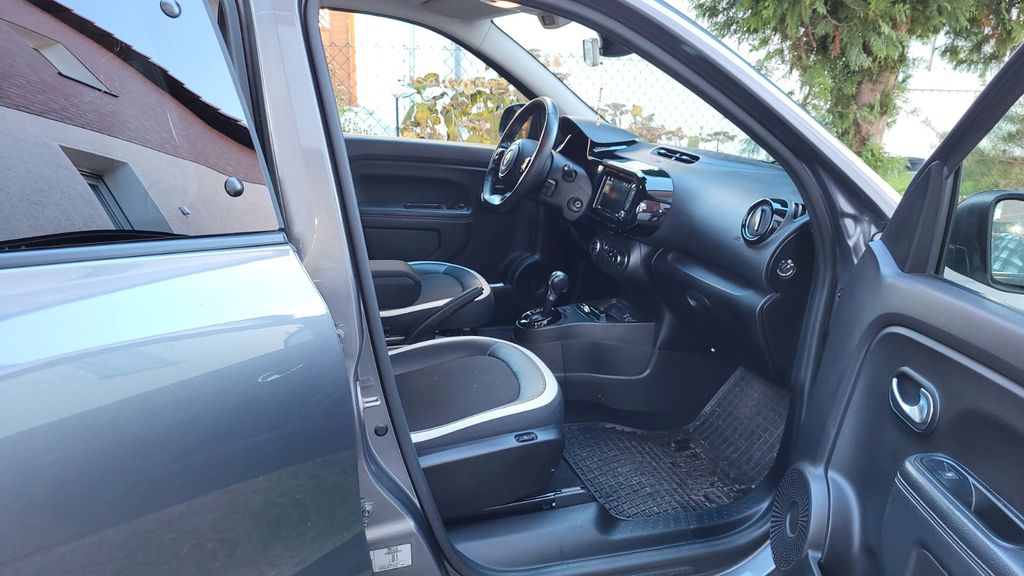 Renault Twingo 24.500 km 13.900 &euro; Berlin 13591