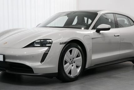 Porsche Taycan 52.583 km 64.890 &euro; Oldenburg 26123