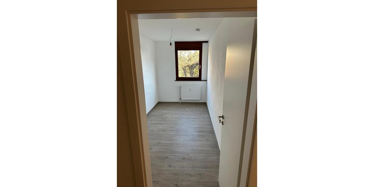 Etagenwohnung Landsberg am Lech Ellighofen - 4 Zimmer, 82 m&sup2;, 1.260&euro; | Angebot:26340493