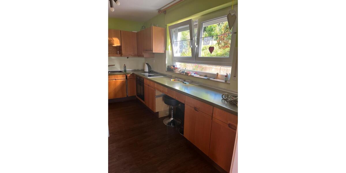 Einfamilienhaus Bühl - 8 Zimmer, 220 m&sup2;, 525.000&euro; | Angebot:26996991