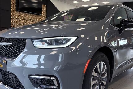 Chrysler Pacifica 61.082 km 36.900 &euro; Wedemark OT Bissendorf 30900