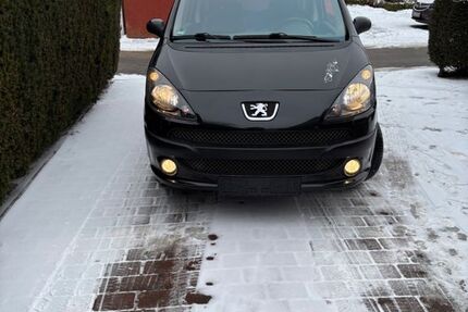 Peugeot 1007 142.000 km 3.200 &euro; Meldorf 25704