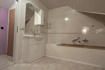 Wohnung Bad Sobernheim - 3 Zimmer, 90 m&sup2;, 750&euro; | Angebot:25323613