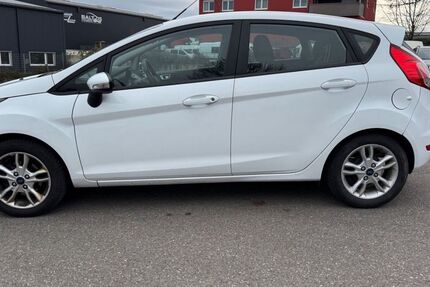 Ford Fiesta 134.696 km 4.999 &euro; Markgröningen 71706