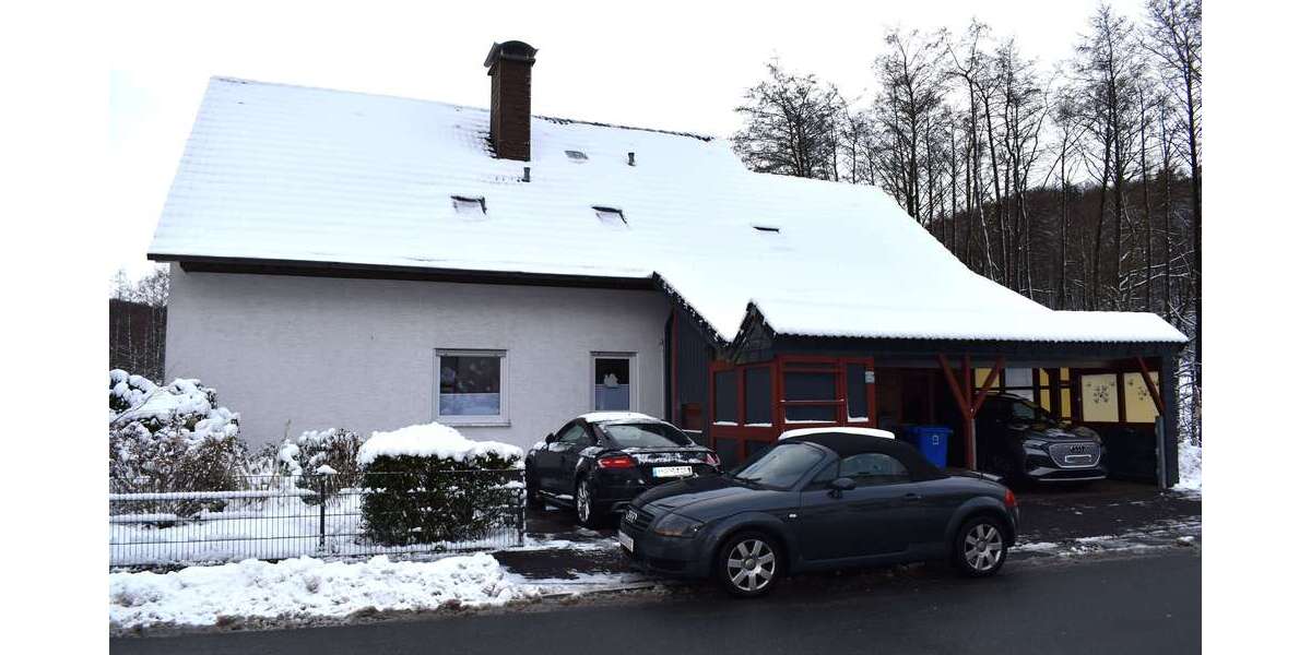 Haus zum Kaufen in Bad Driburg 259.000 € 220 m² 11 zimmer