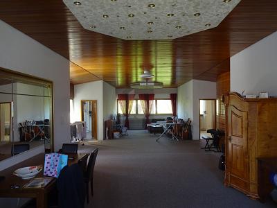 GROßZÜGIGES ZUHAUSE MIT EINLIEGERWOHNUNG - Zweifamilienhaus Kirchheim unter Teck | Angebot:24991988