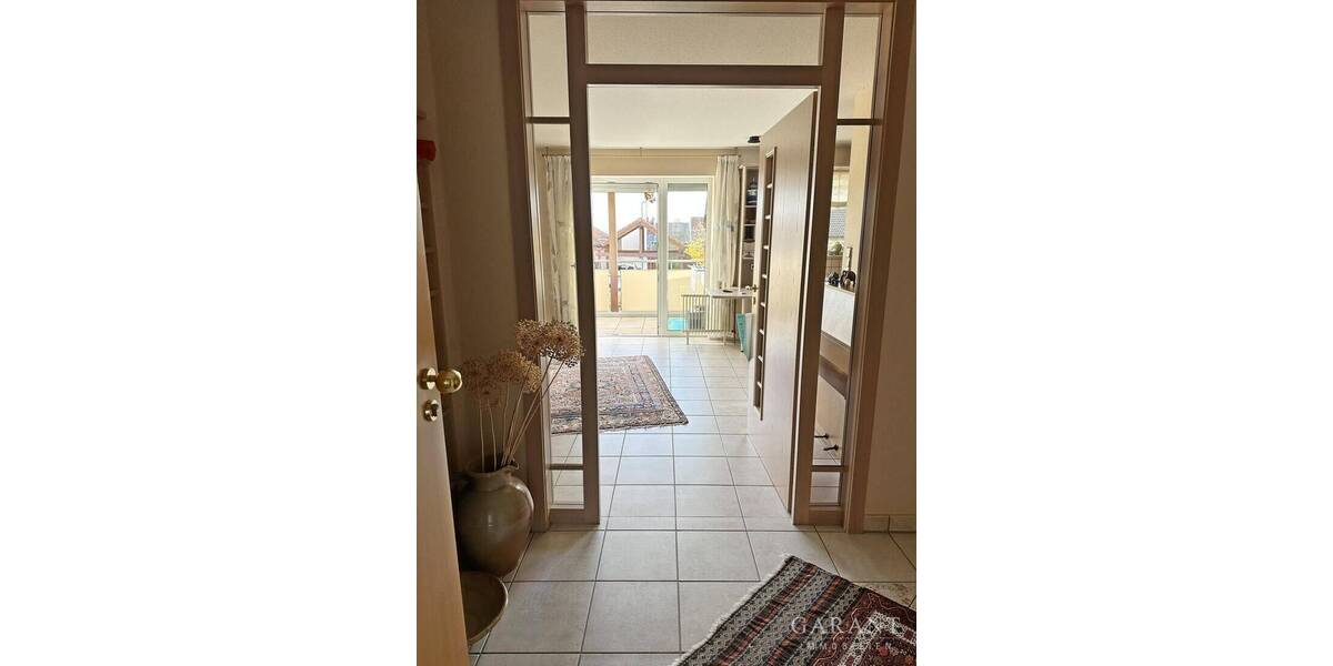 Großzügige barrierearme 3 Zimmer-Erdgeschoss-Wohnung mit Doppelgarage und großem Balkon 3 zimmer