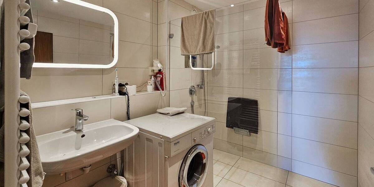 Etagenwohnung Wiesloch - 3 Zimmer, 93 m&sup2;, 220.000&euro; | Angebot:26825027