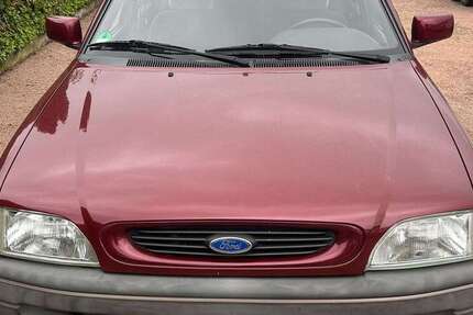 Ford Escort 57.300 km 999 &euro; Beilrode 04886