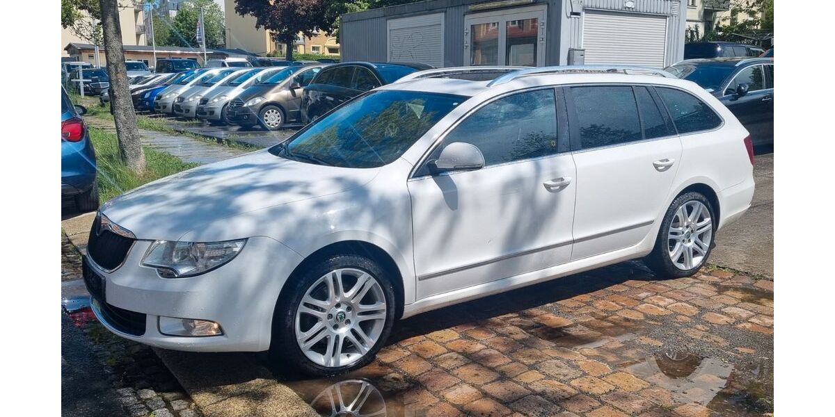 Skoda Superb 152.600 km 7.900 &euro; Chemnitz 09120