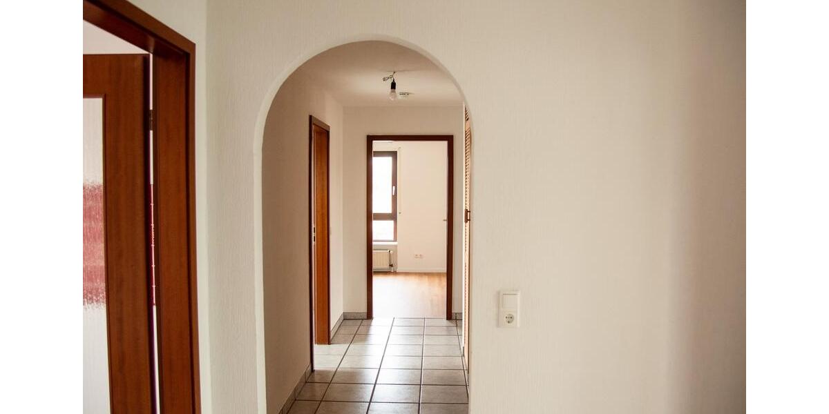 Dachgeschoßwohnung Kerpen Buir - 3 Zimmer, 93 m&sup2;, 1.050&euro; | Angebot:24805865