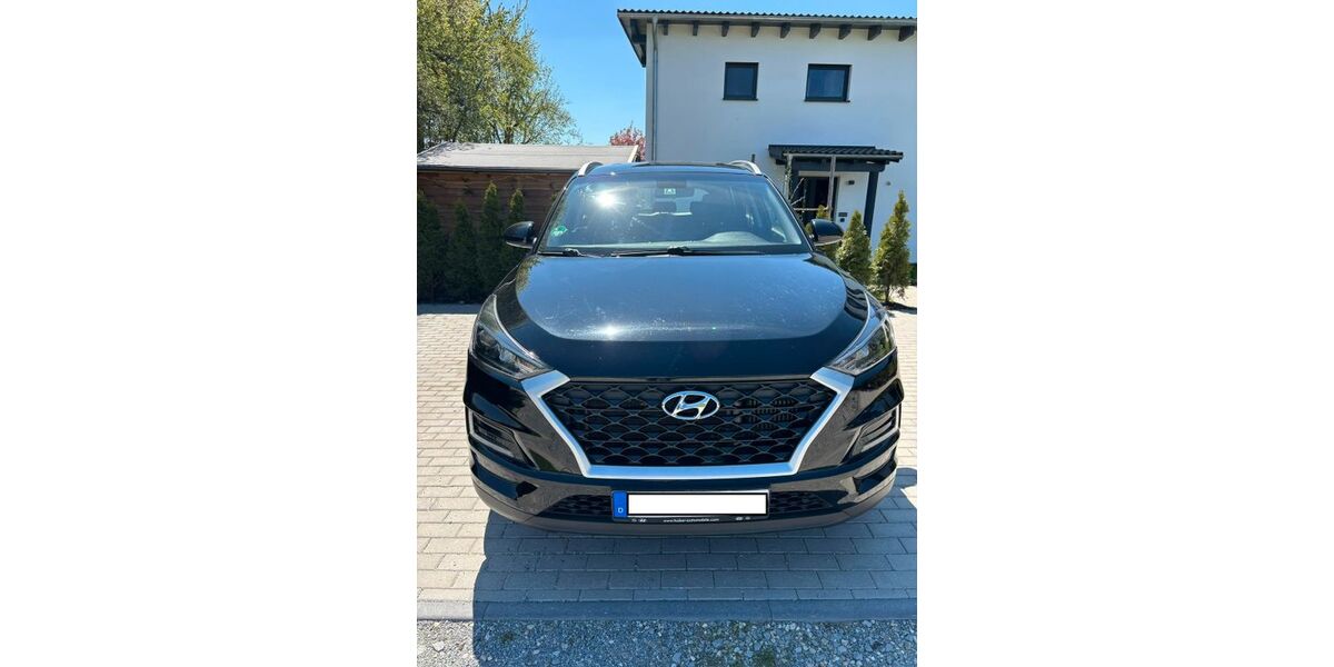 Hyundai TUCSON 98.000 km 18.600 &euro; Ortenburg 94496