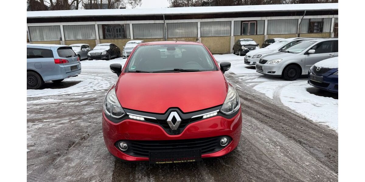 Renault Clio 148.224 km 4.750 &euro; Dresden 01159