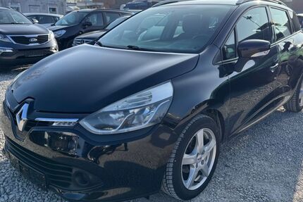 Renault Clio 157.000 km 5.990 &euro; München 81829