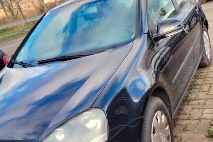 VW Golf 151.656 km 1.400 &euro; Minden 32429