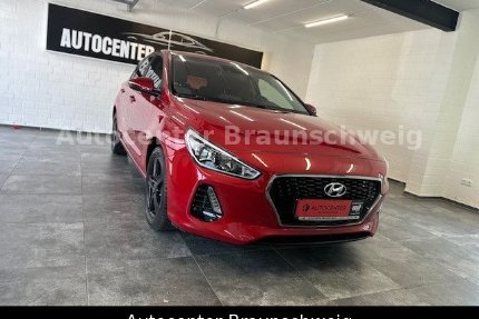 Hyundai i30 106.000 km 9.950 &euro; Braunschweig 38112