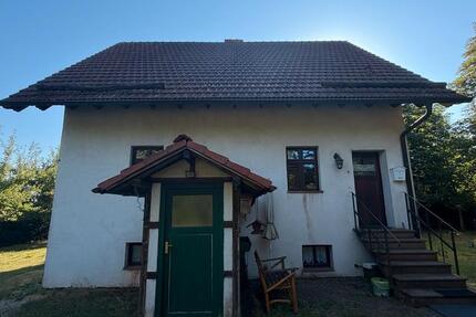 Haus Nohfelden - 4 Zimmer, 110 m&sup2;, 250.000&euro; | Angebot:27120418