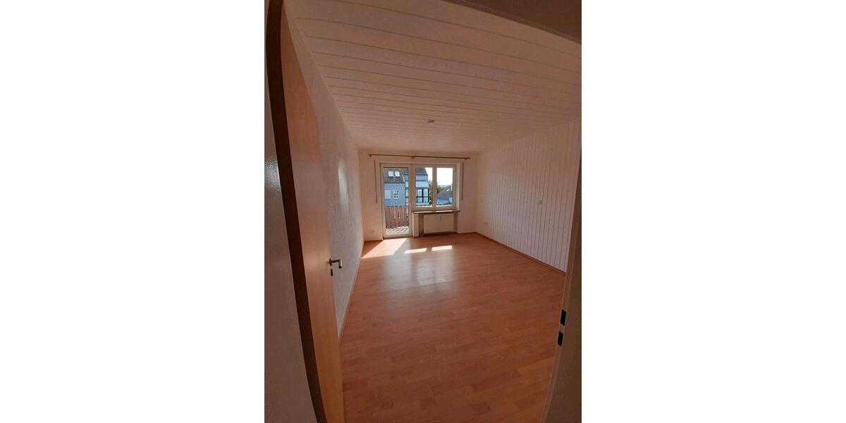 Etagenwohnung Königsmoos - 3 Zimmer, 87 m&sup2;, 850&euro; | Angebot:26409774