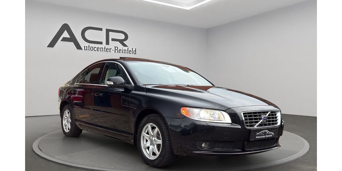 Volvo S80 97.000 km 7.990 &euro; Reinfeld 23858