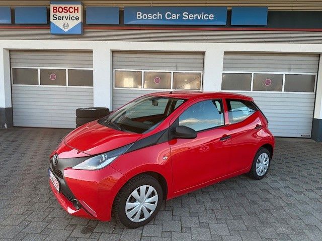 Toyota Aygo (X) 111.244 km 6.290 &euro; Winterlingen 72474