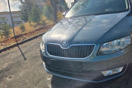 Skoda Octavia 140.229 km 7.999 &euro; Hirschberg 07927