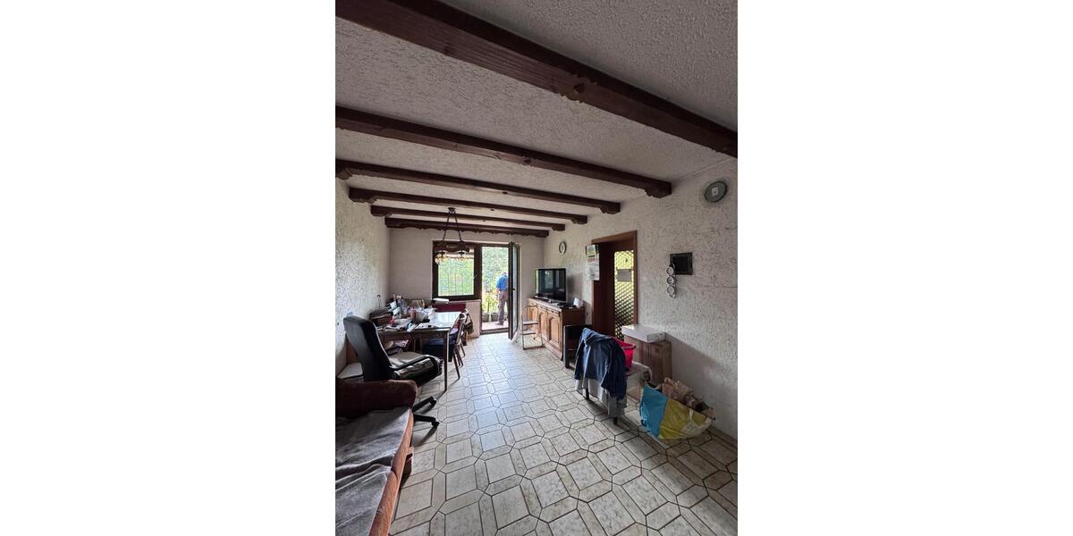 Mehrfamilienhaus, Wohnhaus Bad Neualbenreuth - 14 Zimmer, 254 m&sup2;, 220.000&euro; | Angebot:27147837