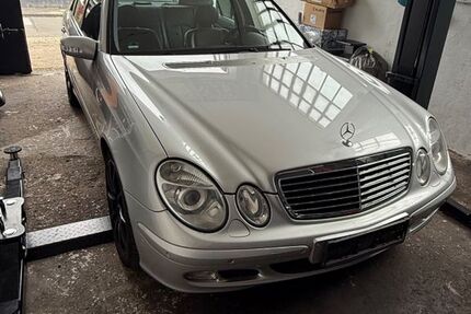 Mercedes-Benz 320 399.542 km 1.999 &euro; Zülpich 53909