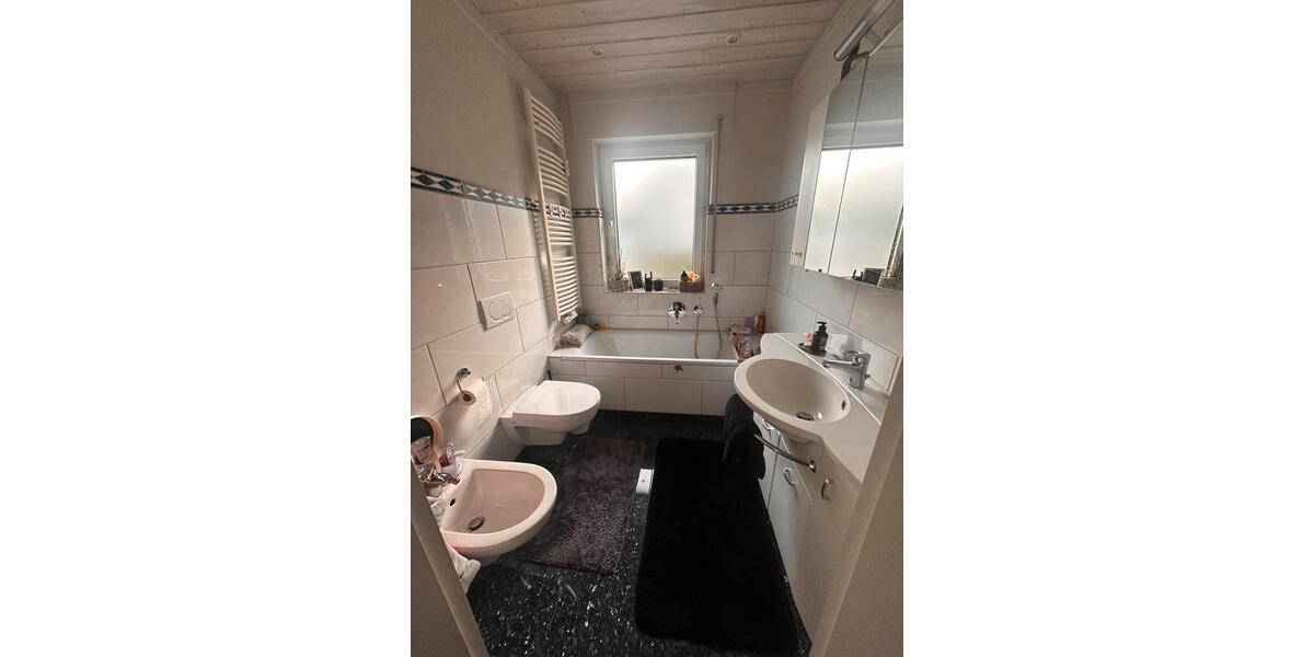 Terrassenwohnung Bad Neuenahr-Ahrweiler Ahrweiler - 5.5 Zimmer, 155 m&sup2;, 1.700&euro; | Angebot:26365124