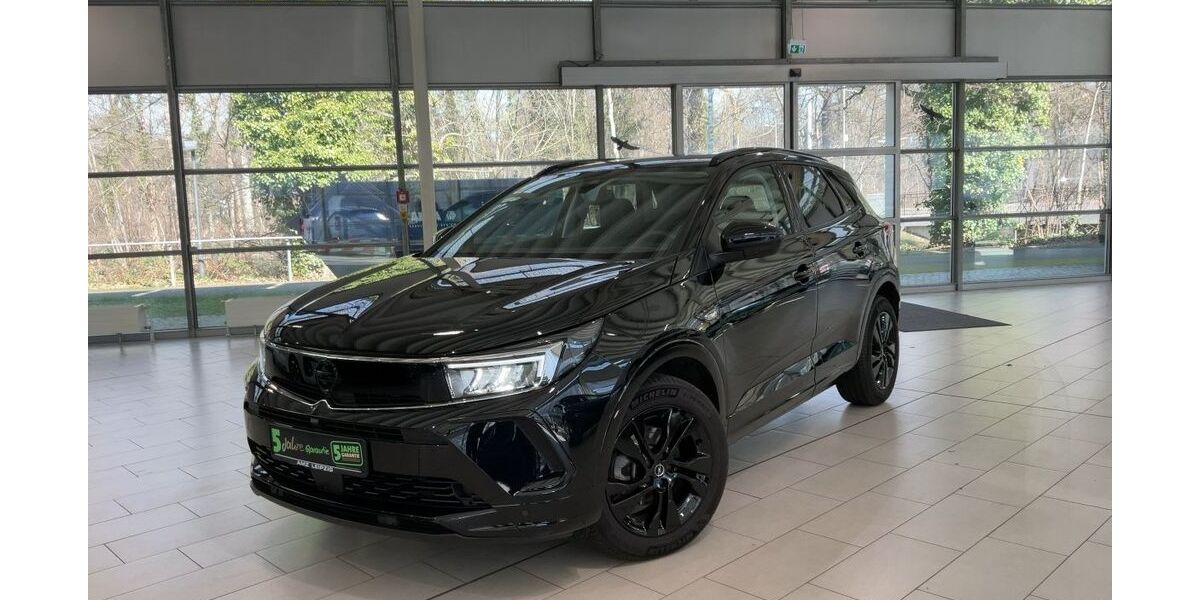 Opel Grandland (X) 5.463 km 19.990 &euro; Leipzig 04179
