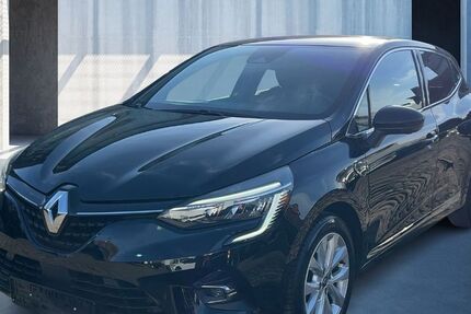 Renault Clio 54.150 km 15.990 &euro; Hamburg 20537