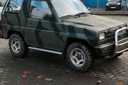 Daihatsu Feroza/Sportrak 42.770 km 4.790 &euro; Dorsten 46282
