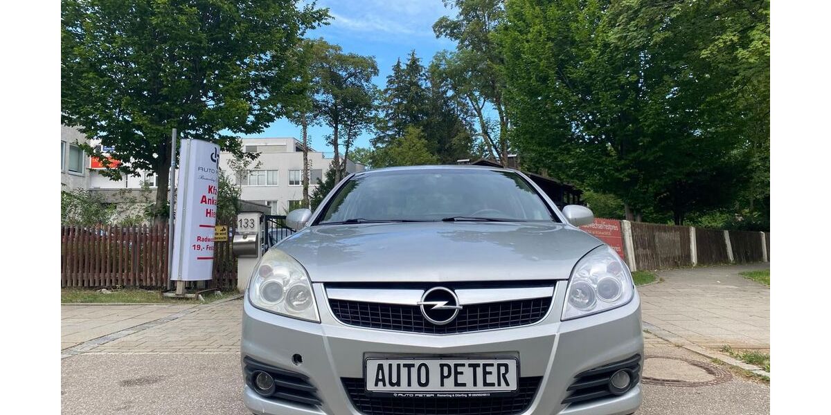 Opel Vectra 204.000 km 2.590 &euro; Riemerling 85521