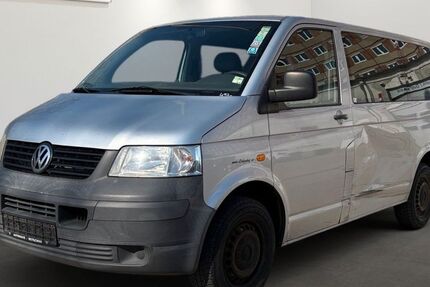 VW T5 Transporter 219.543 km 3.999 &euro; Berlin 12681