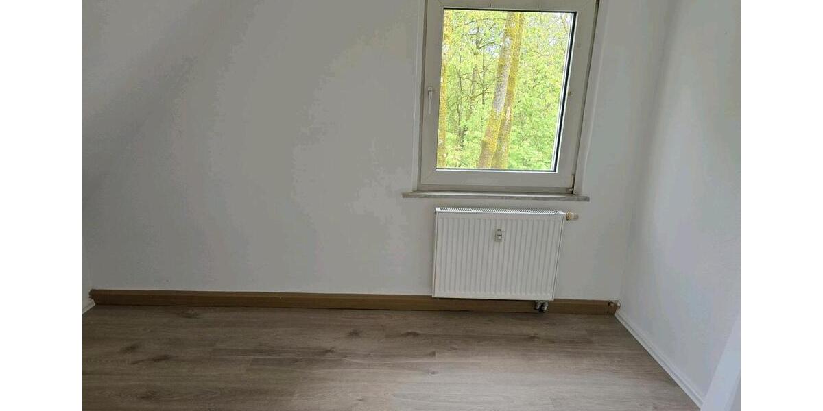 Dachgeschoßwohnung Bad Sachsa - 3 Zimmer, 45 m&sup2;, 270&euro; | Angebot:26592123