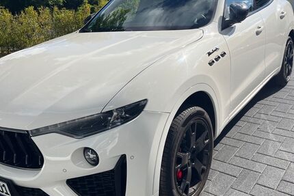 Maserati Levante 109.889 km 40.999 &euro; Lohmar 53797