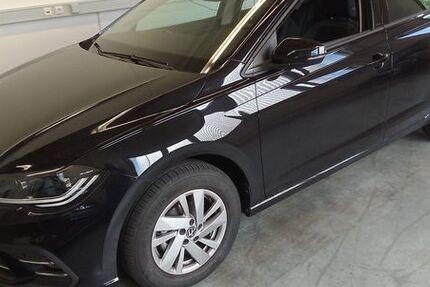 VW Polo 8.500 km 23.440 € Wackersdorf 92442
