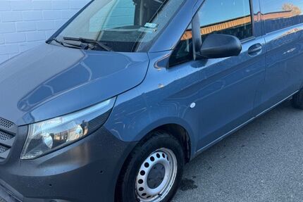 Mercedes-Benz Vito 110.073 km 9.350 &euro; Köln 51149
