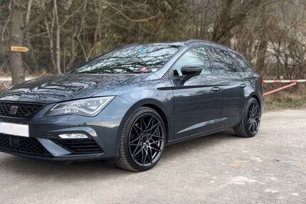 Seat Leon 65.000 km 23.200 &euro; Lenterode 37318